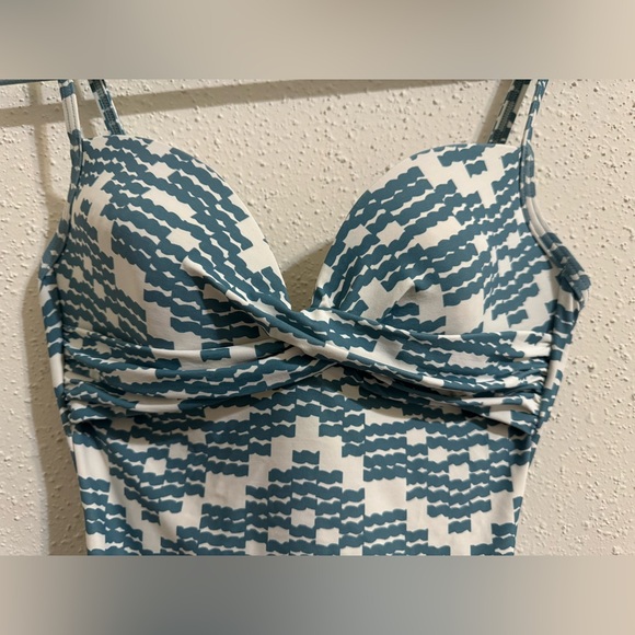 Kate Spade Geometric One Piece Swimsuit - Size S - Harbor Fog - Picture 5 of 7